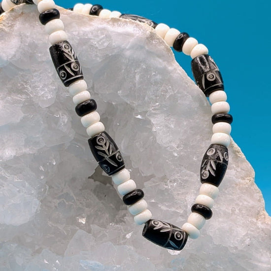 Monochrome Roots Necklace - Neqromance