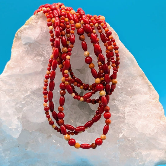 Red necklace - Neqromance