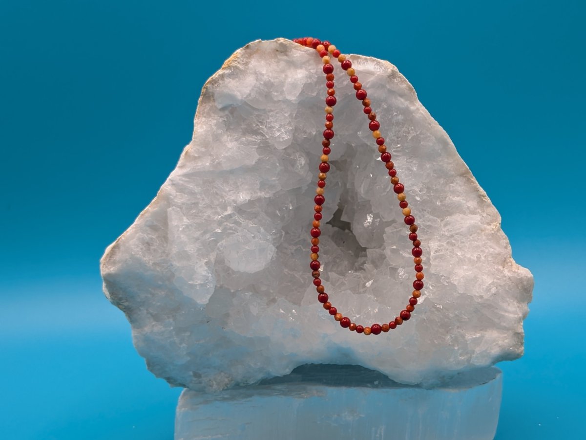 Red necklace - Neqromance