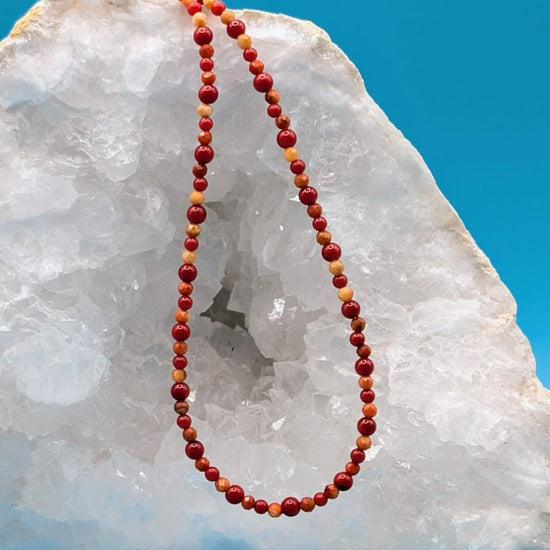 Red necklace - Neqromance