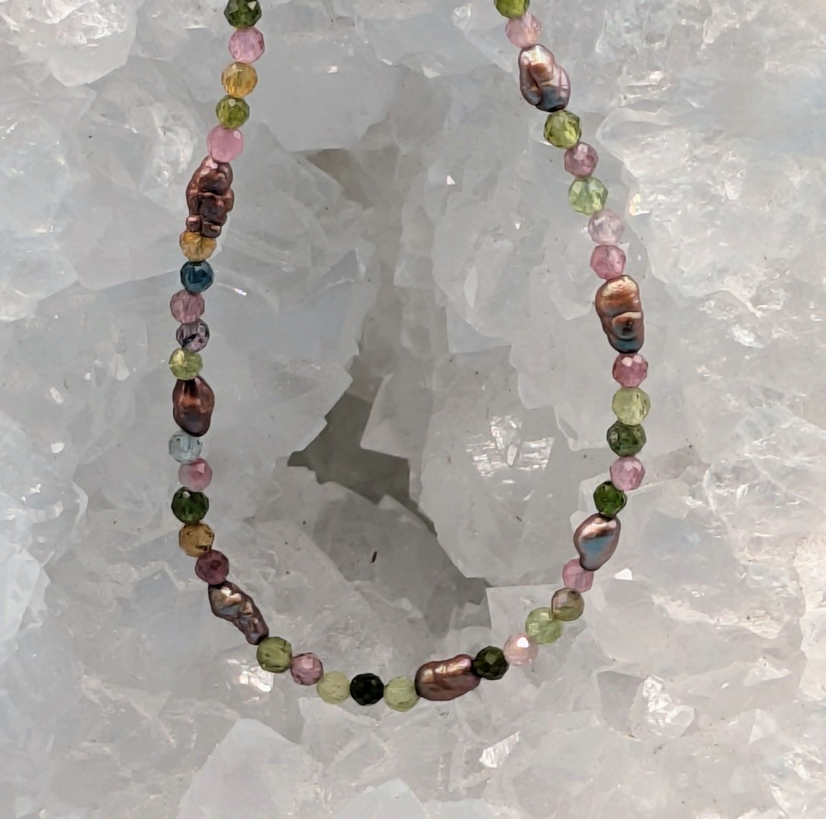 Blush Garden Necklace - Neqromance