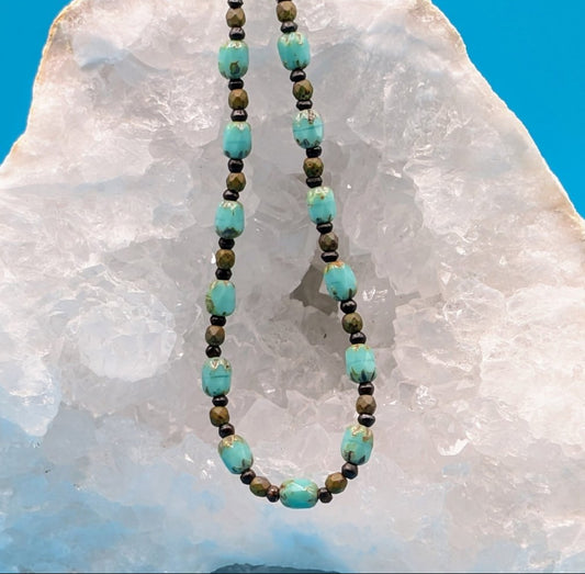 Turquoise barrel bead necklace - Neqromance