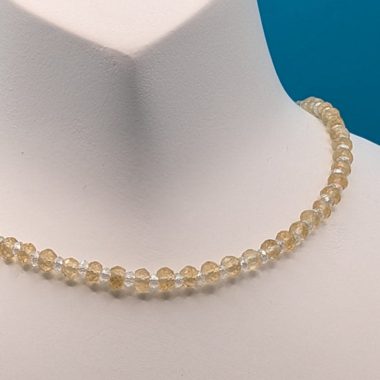 Golden Sunshine Necklace - NEQromance