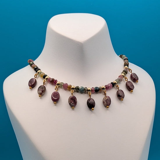 Rose Garden Droplet Necklace - NEQromance