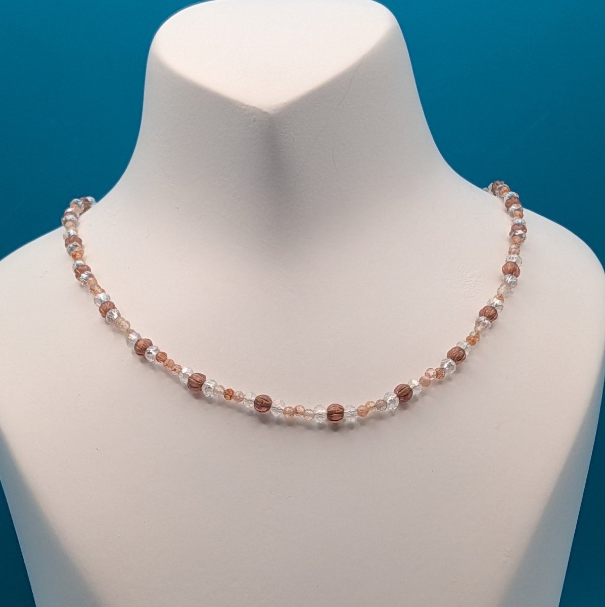 Peach Reverie Necklace - NEQromance