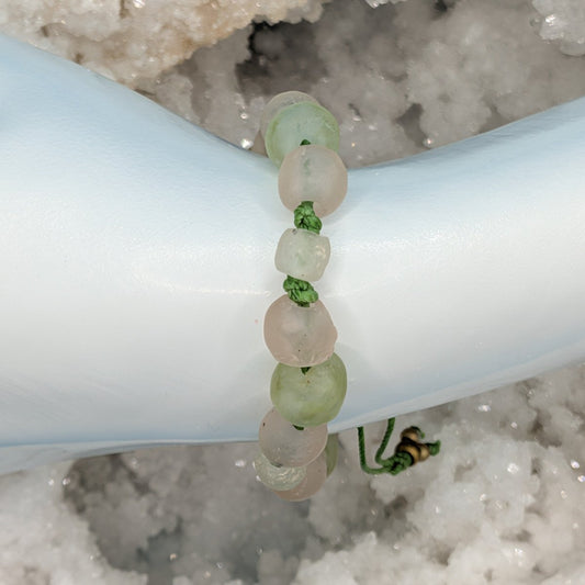 Spring Bud Bracelet - NEQromance