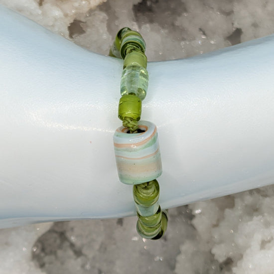 Green Spring Bracelet - NEQromance