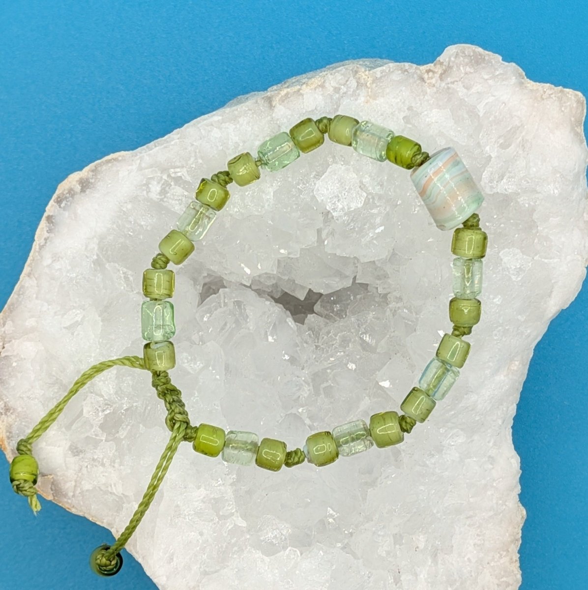 Green Spring Bracelet - NEQromance
