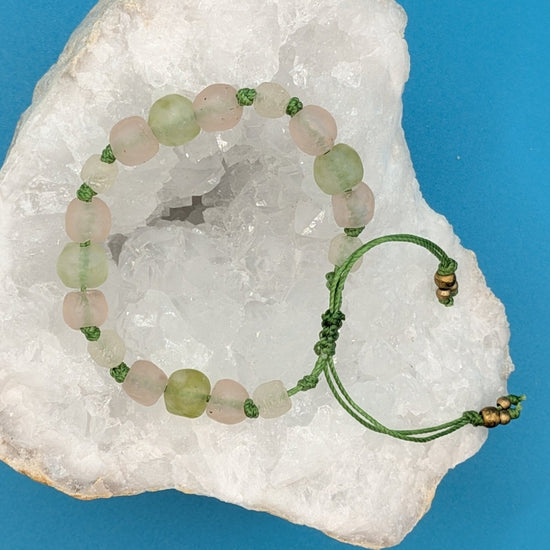 Spring Bud Bracelet - NEQromance